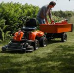 Husqvarna Akku-Frontmäher R 112iC mit Mähdeck Combi 85, Akku und Ladegerät – vue 5