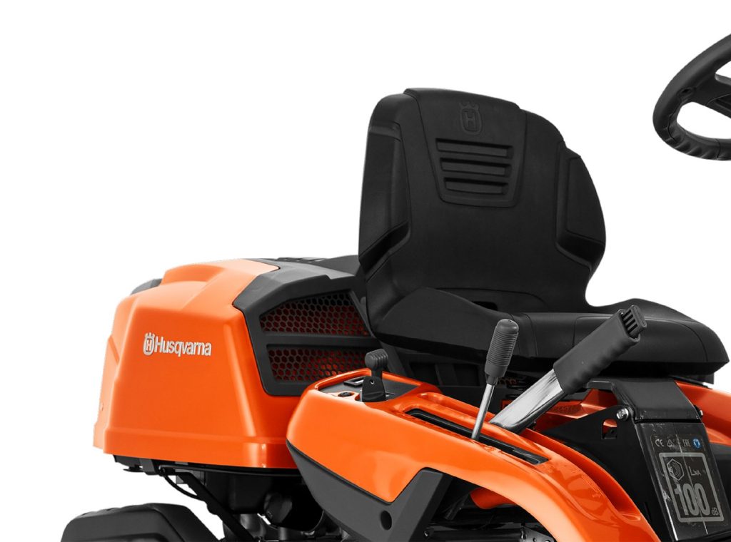 Husqvarna Profi-Frontmäher R 216TC AWD mit 103 cm Mähdeck Limited Edition – vue 3