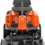Husqvarna Akku-Frontmäher R 112iC mit Mähdeck Combi 85, Akku und Ladegerät – vue 3